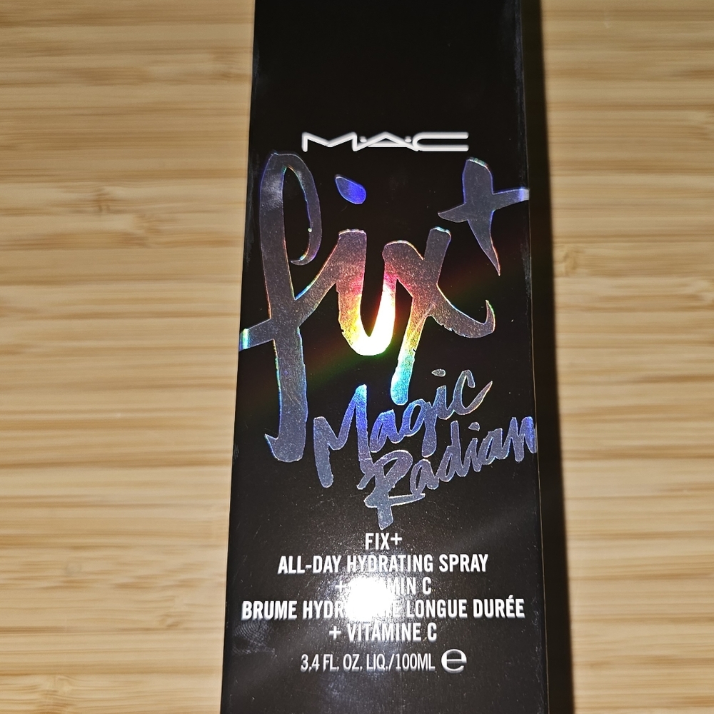 MAC Fix+ Magic Radiance All Day Hydrating Spray + Vitamin C